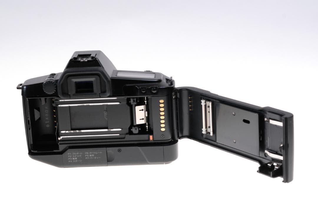 キヤノン EOS 630 / EF50+標準ズーム+望遠ズーム:電池付！