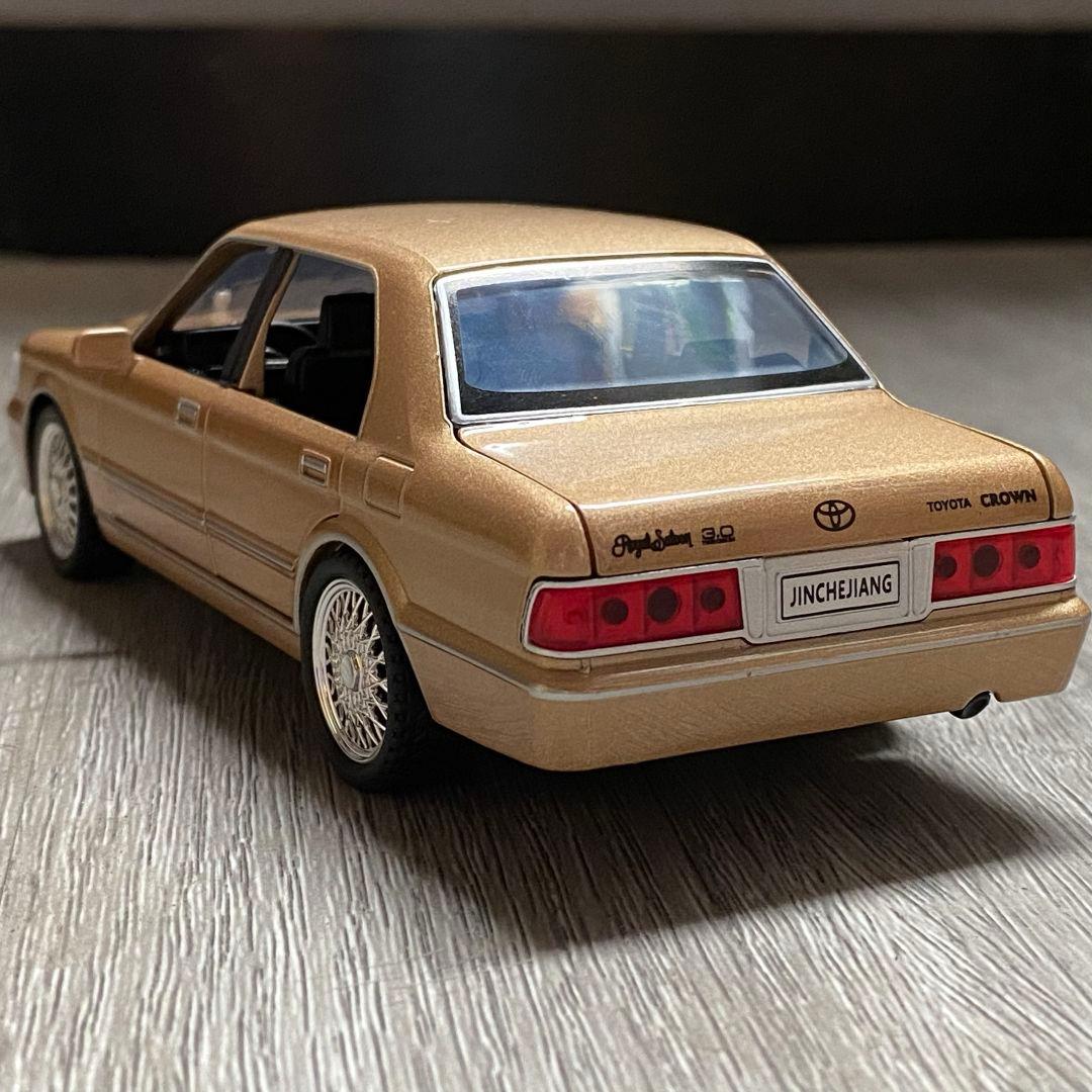トヨタクラウンロイヤルクラシック Toyota Crown 