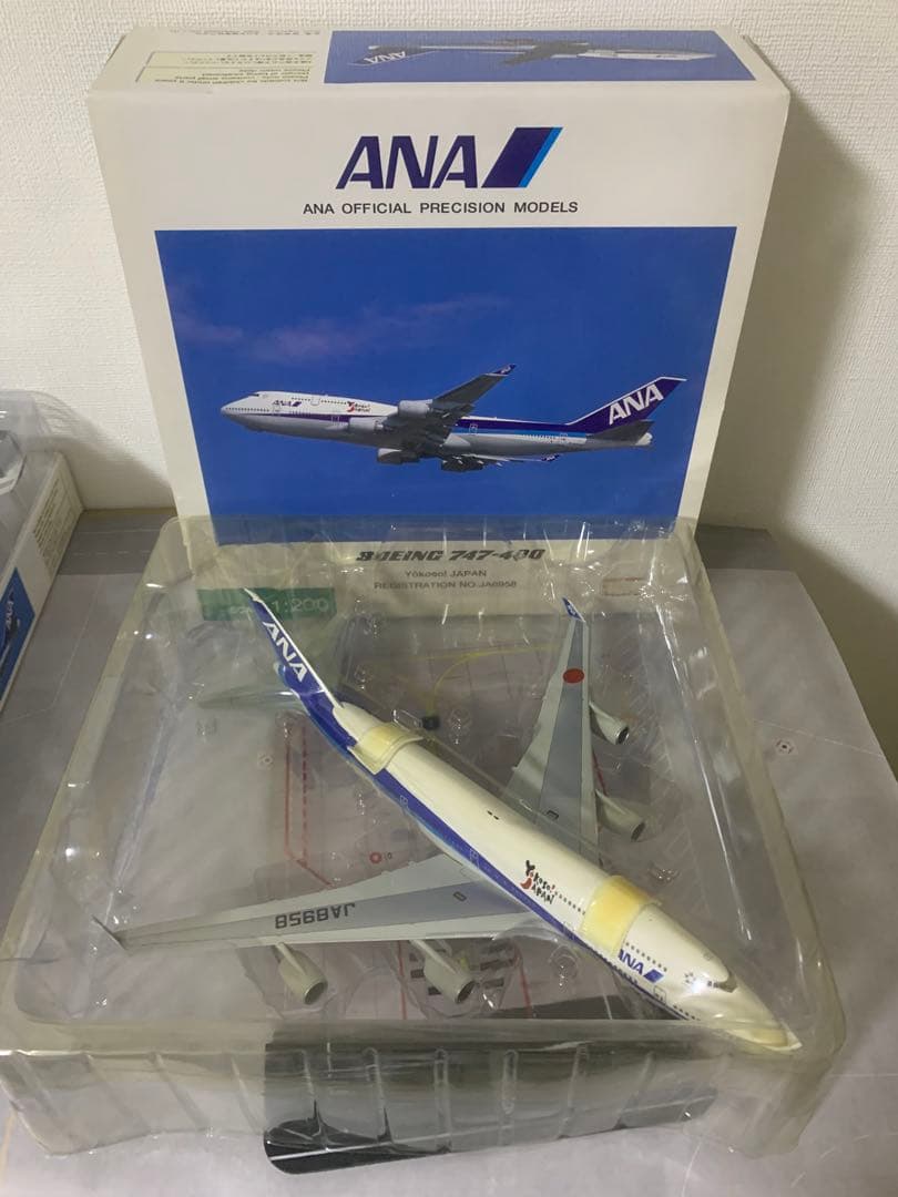 全日空商事公式モデルＢ７４７－４００ｙｏｋｏｓｏ塗装機プラスティック樹脂製モデル