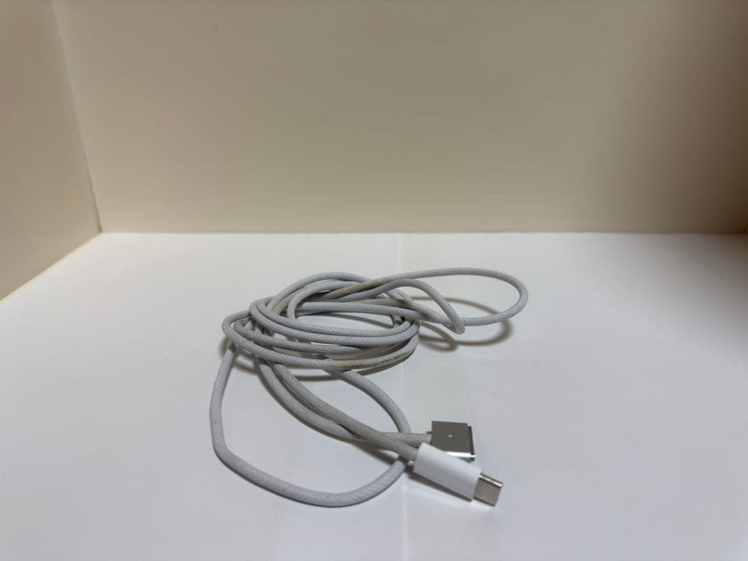 MacBook Air M3 13インチ 16GB 256GB Apple