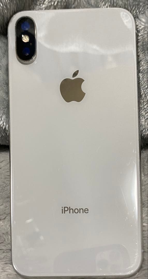 iPhone X 64GB シルバー SIMフリー