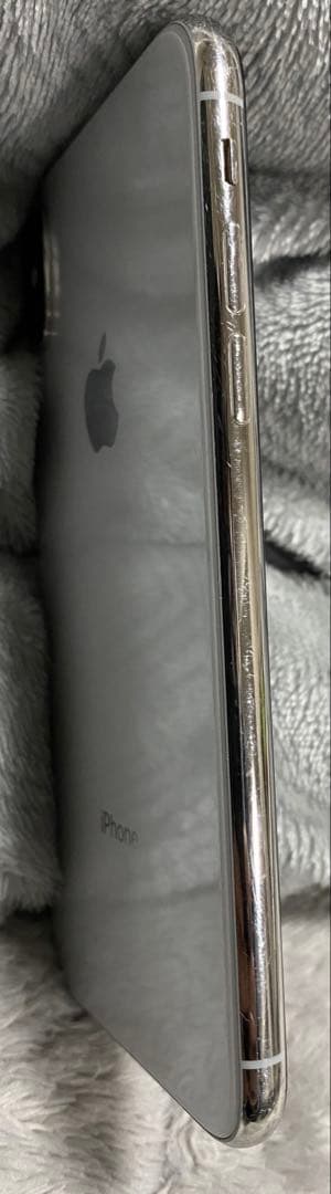 iPhone X 64GB シルバー SIMフリー