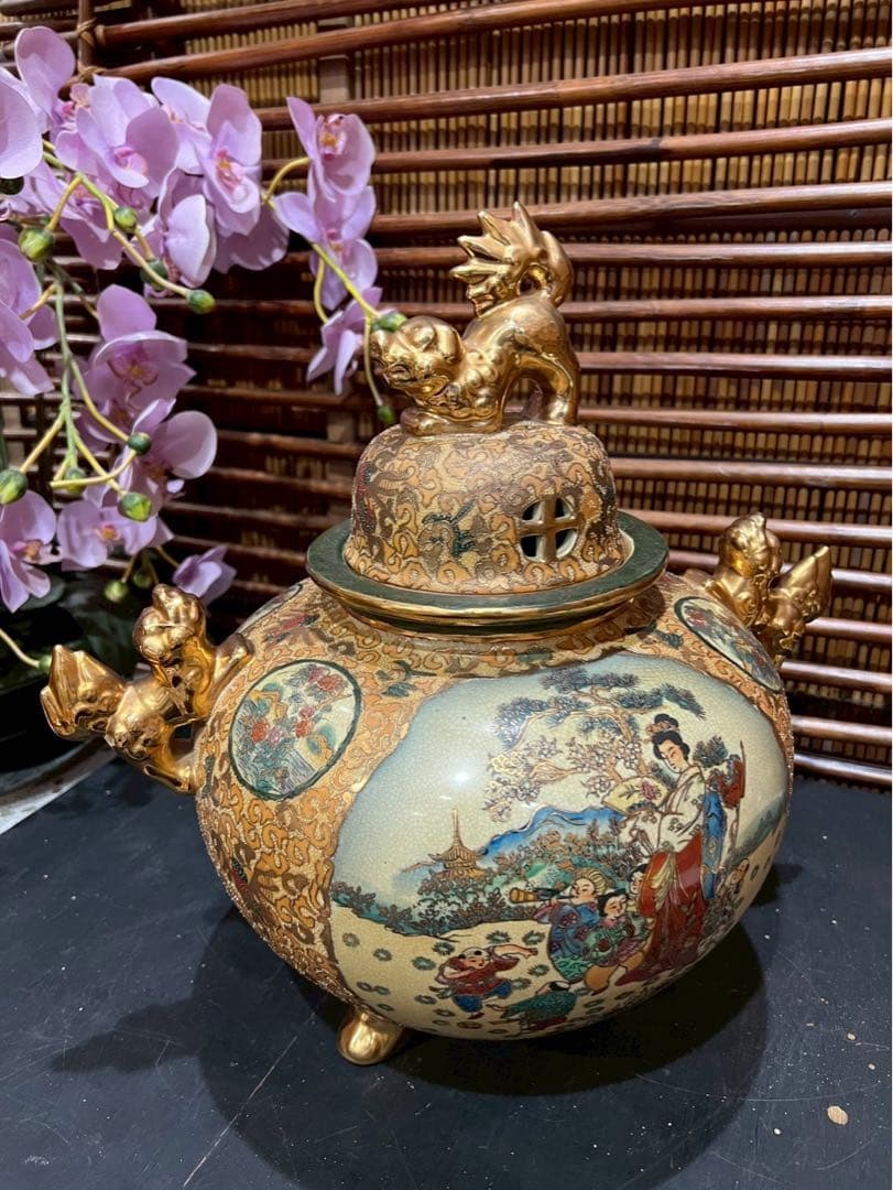 薩摩焼 金襴手色絵金彩 着物美人唐子風景窓絵付 獅子耳大香炉 香炉 アンティーク
