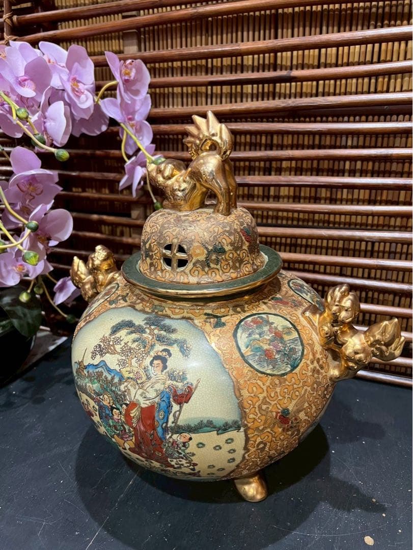 薩摩焼 金襴手色絵金彩 着物美人唐子風景窓絵付 獅子耳大香炉 香炉 アンティーク