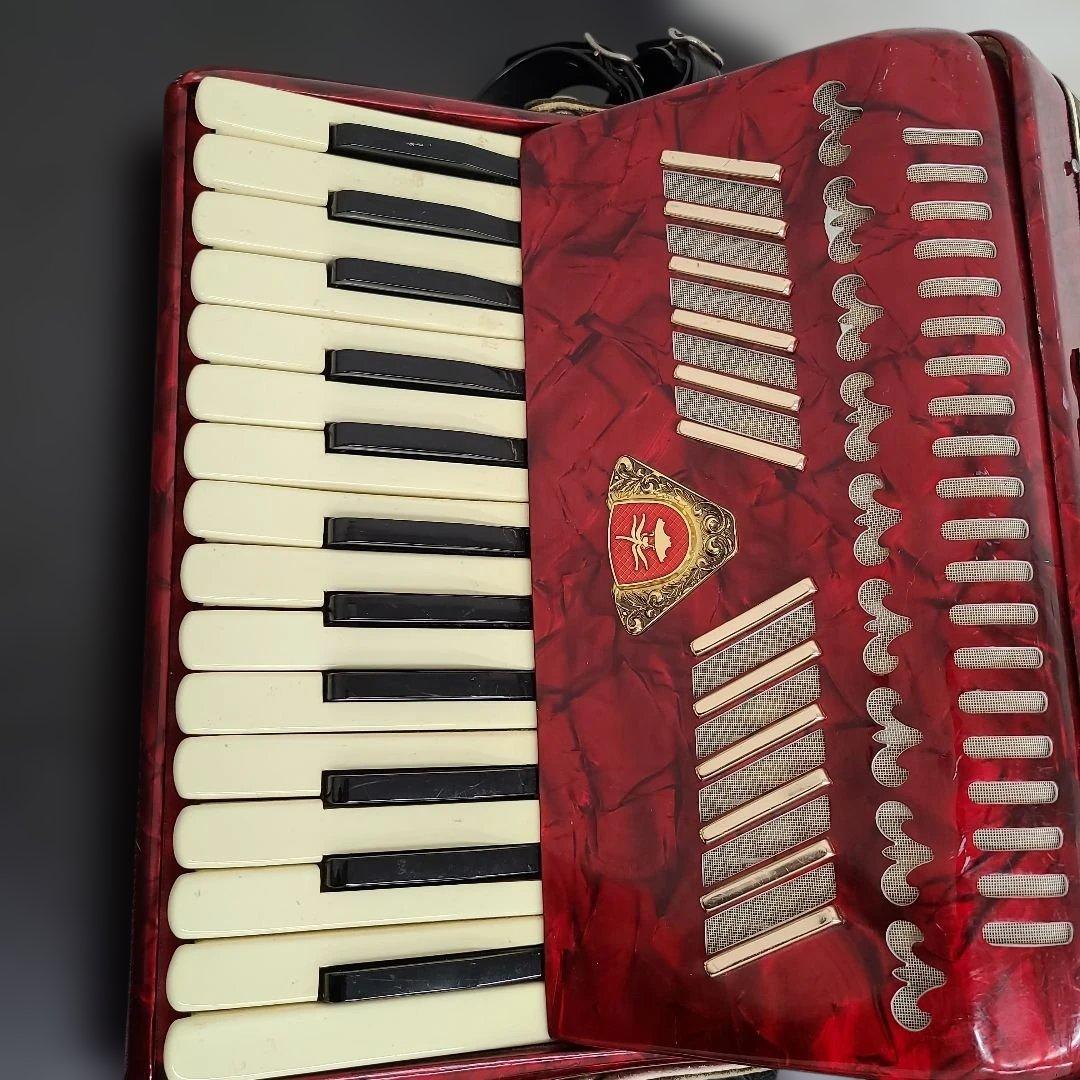 TOMBO トンボ アコーディオン 赤 ソプラノ
