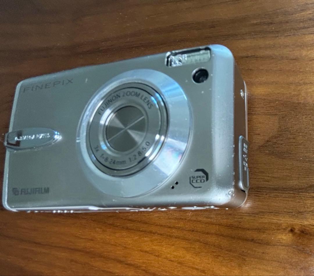 FUJIFILM FINEPIX コンパクトデジタルカメラ