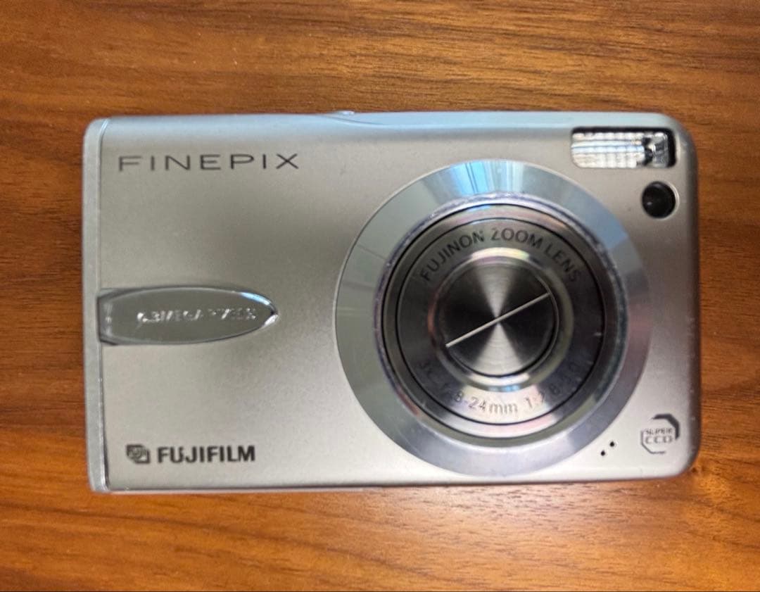 FUJIFILM FINEPIX コンパクトデジタルカメラ