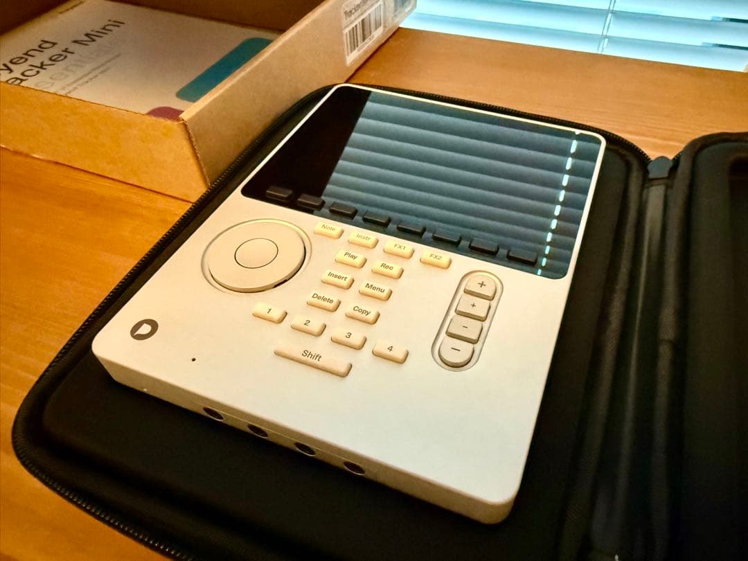 鍵盤楽器 Polyend Tracker Mini 10TH EDITION