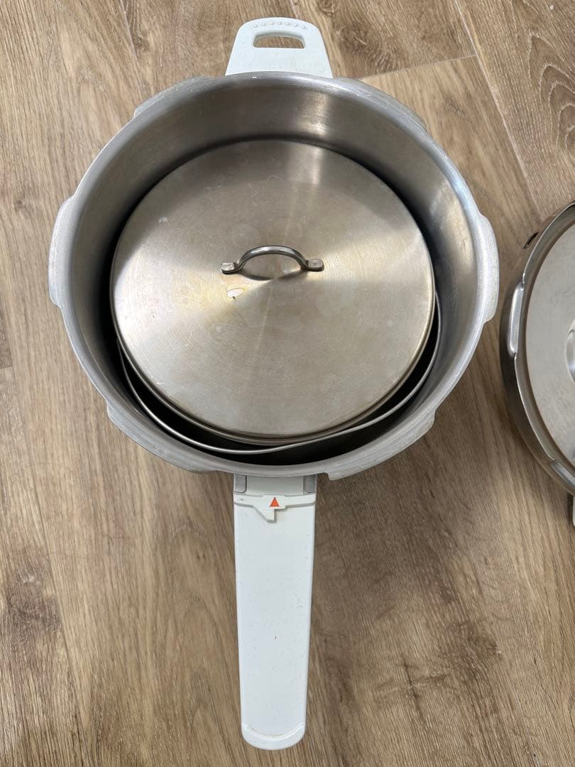 アサヒ軽金属　スーパー活力なべSW 5,5L 家庭用圧力鍋 おもりなし