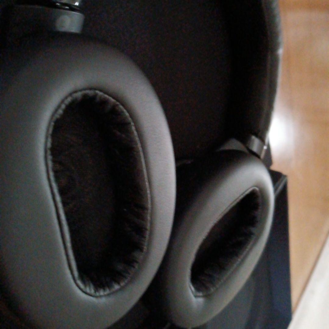 ステレオヘッドホン✩SONY MDR-1AM2 ブラック　快適な装着性