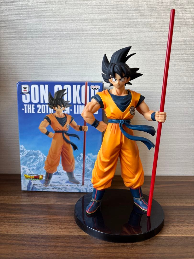 【値下げしました】【美品】ドラゴンボール超 フィギュア 3体セット　映画ブロリー