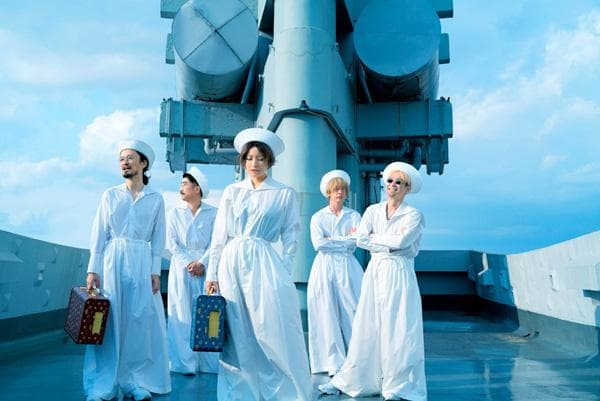東京事変 再生装置 CROSLEY社トランク型ポータブル・アナログプレイヤー