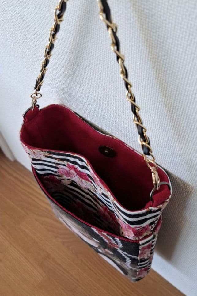 K☆K。。。★★ 様　ご依頼品　女の子パネル生地　ハンドメイド