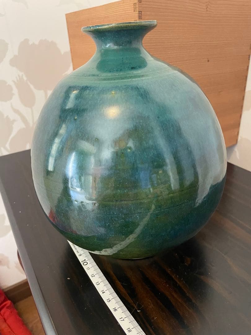 新品　未使用　上野焼　岩男元彦窯作　青緑色 陶器 花瓶 中型 木箱付き