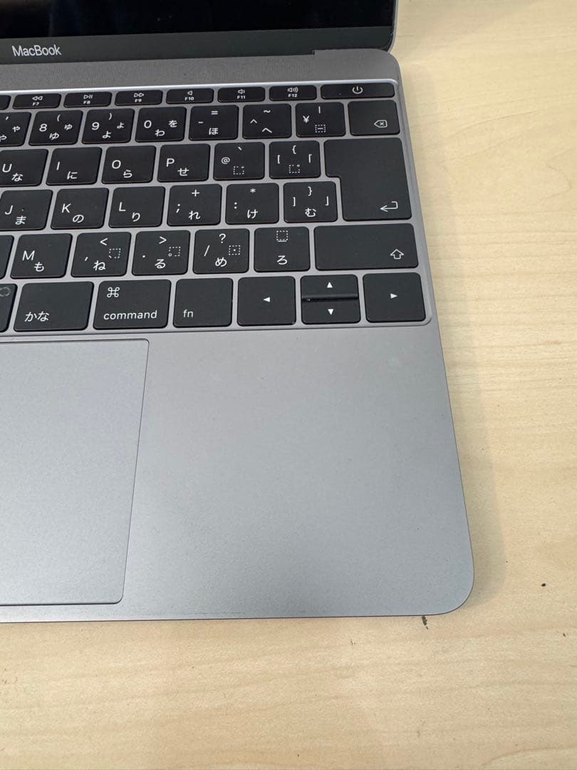 MacBook Retina 12インチ 2017 本体（ACアダプターなし）