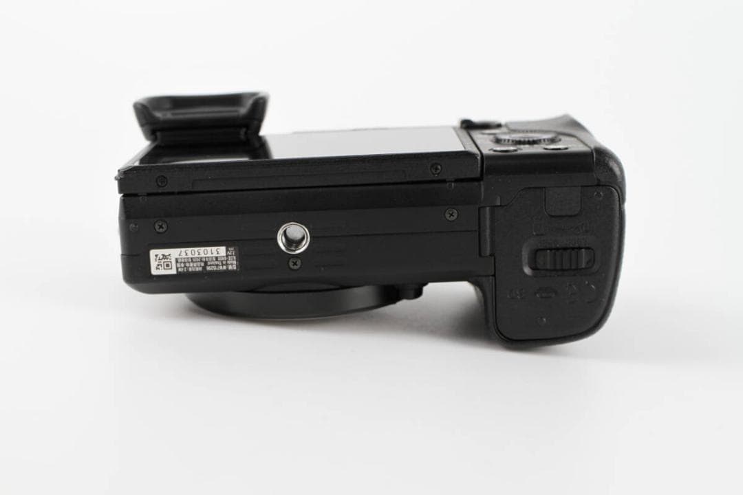 Sony a6400 ILCE-6400 ミラーレスカメラ　美品　861