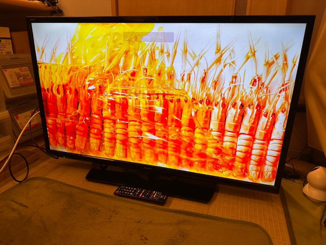 SHARP シャープ　40型　テレビ LC-40H40 2017年製　映り綺麗！