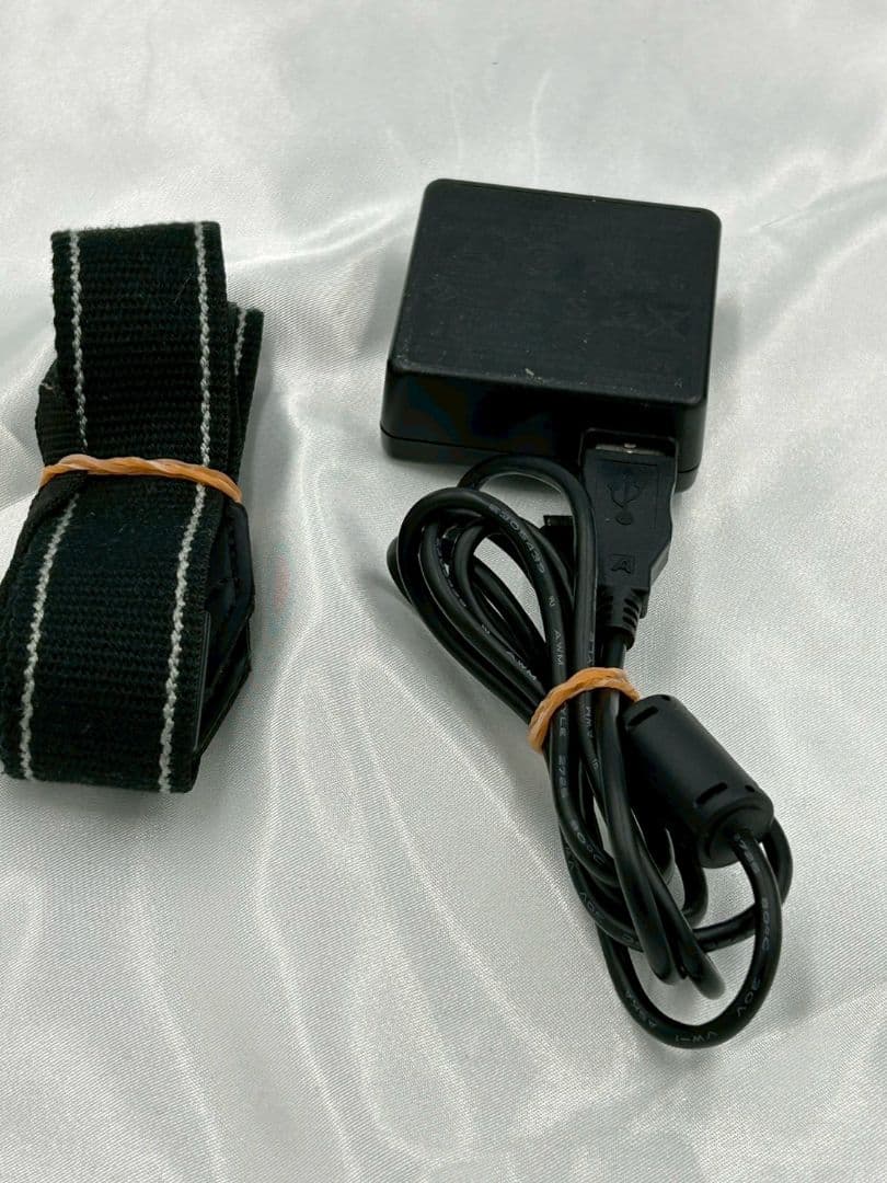 145 Nikon ニコン COOLPIX　 B700 クールピクス　デジカメ