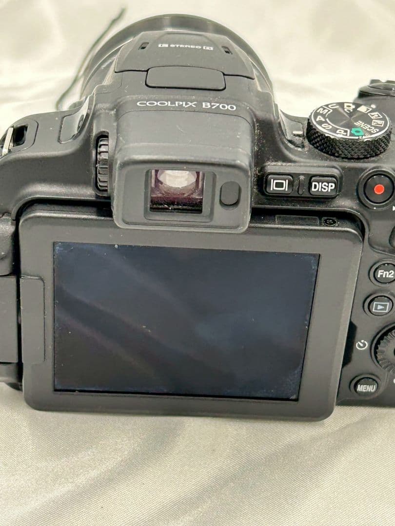 145 Nikon ニコン COOLPIX　 B700 クールピクス　デジカメ