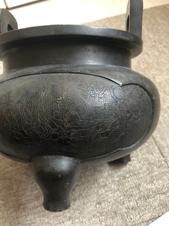 巨大な古銅製香炉  人物彫刻 3.7kg