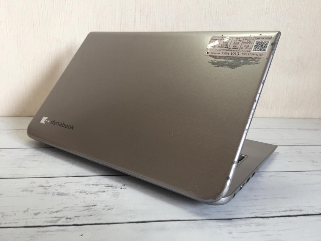 東芝 dynabook KIRA V63 13.3型/薄型/SSD/Office