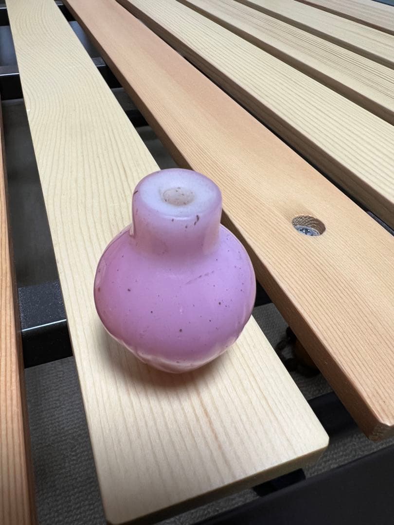 鼻煙壺 桃色ガラス　蓮根 硝子 鼻烟壶