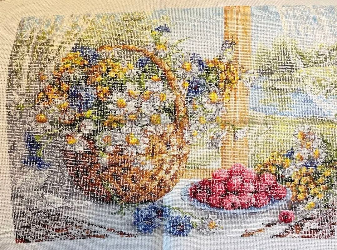 【クロスステッチ完成品】マーガレットバスケットとラズベリー