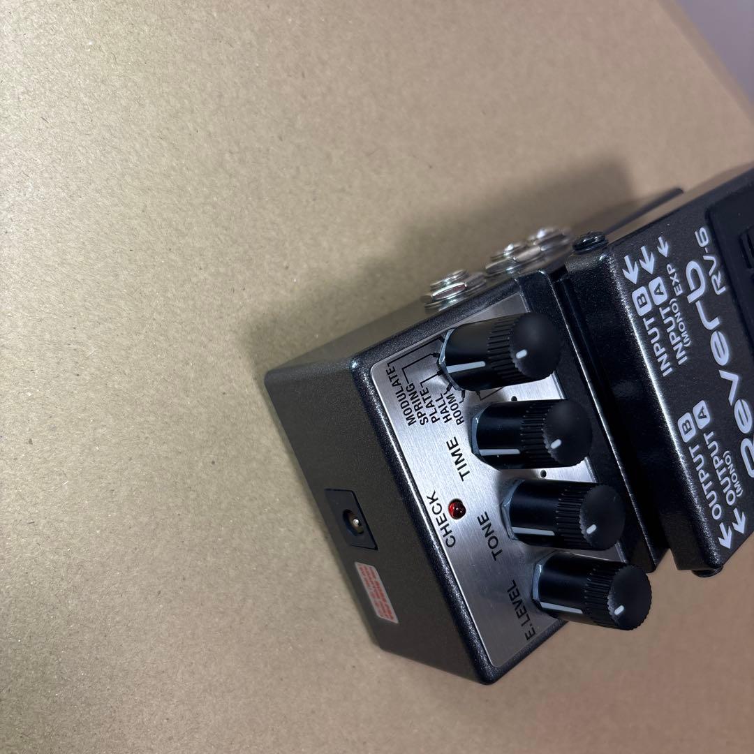 【BOSS】RV-6 Digital Reverb エフェクター