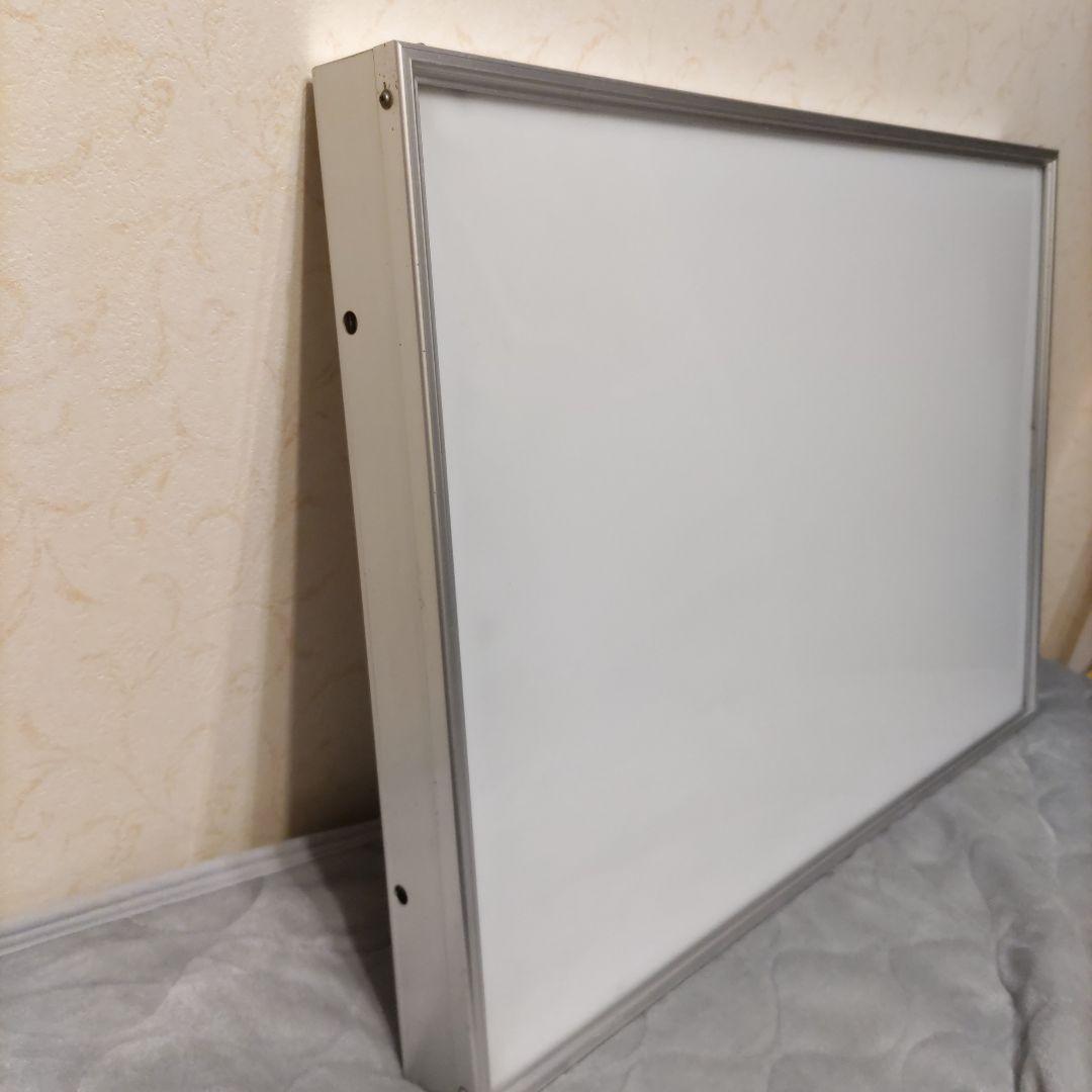 週末限定値下げ 昭和レトロ雑貨、店頭用電飾看板？