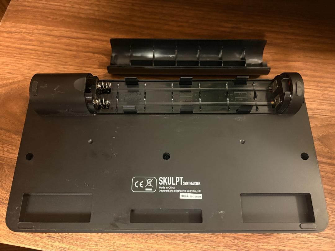鍵盤楽器 Modal Electronics SKULPT