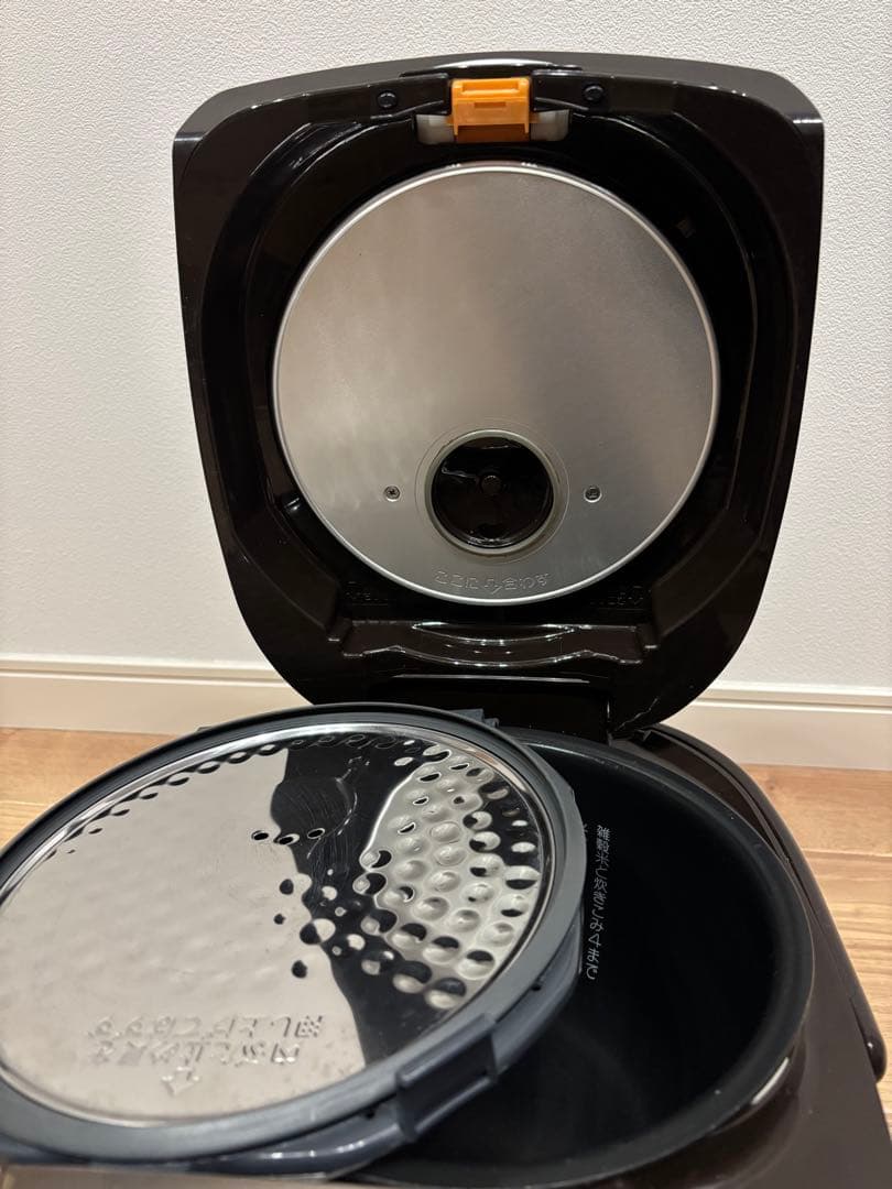 IH炊飯ジャー 象印 5.5 合 NP-VI10 19年製 ブラウン