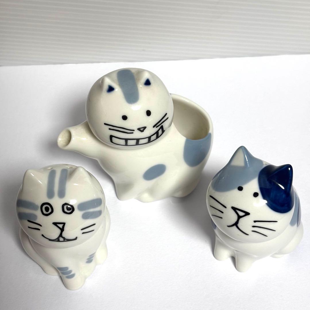 【未使用】マンハッタナーズ　貯金箱・ソルト＆ペッパー・ピッチャー