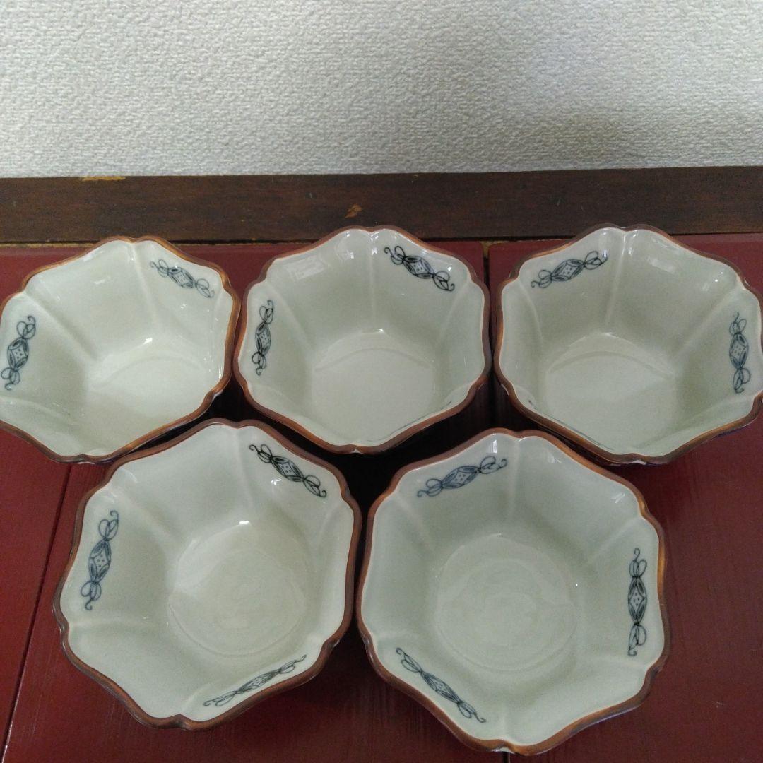 有田焼　雅窯　松彩　古伊万里　ご飯茶腕5客　小鉢5客　計　10客　　未使用品