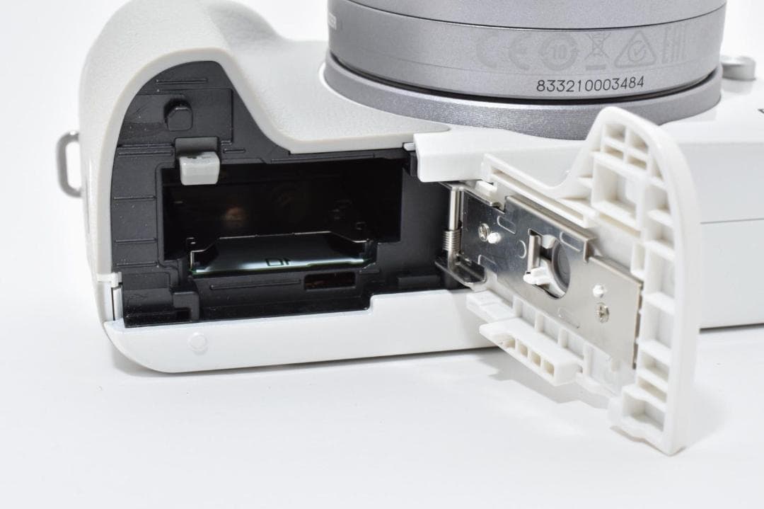 【美品】Canon EOS kiss M EF-M 15-45mm IS STM