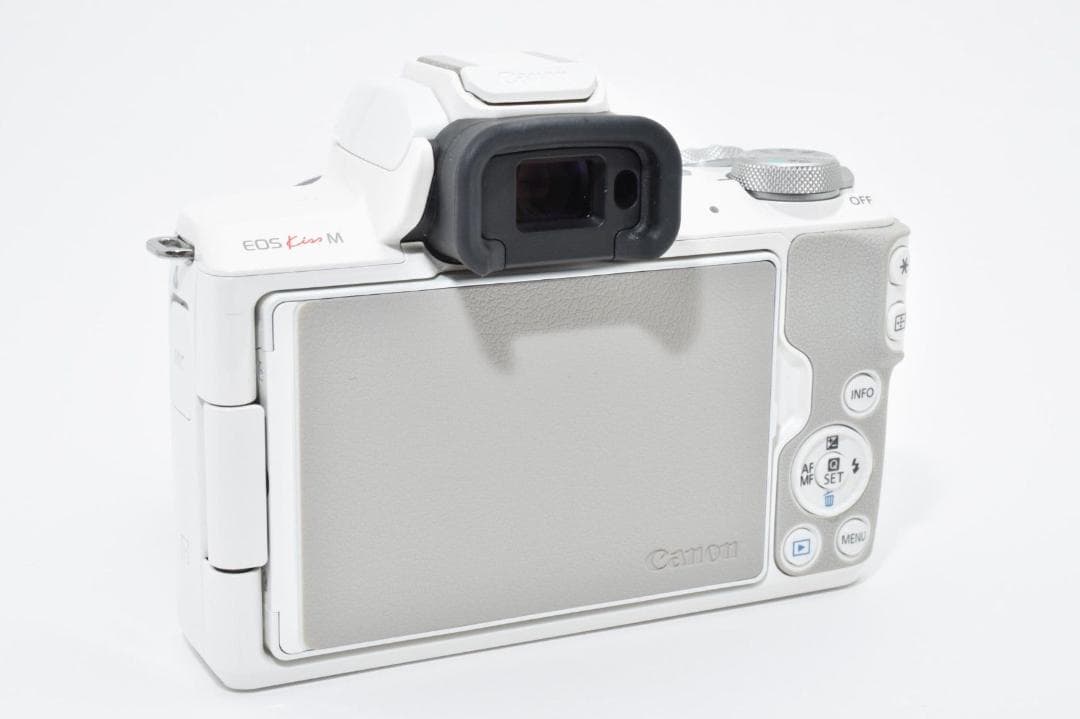 【美品】Canon EOS kiss M EF-M 15-45mm IS STM