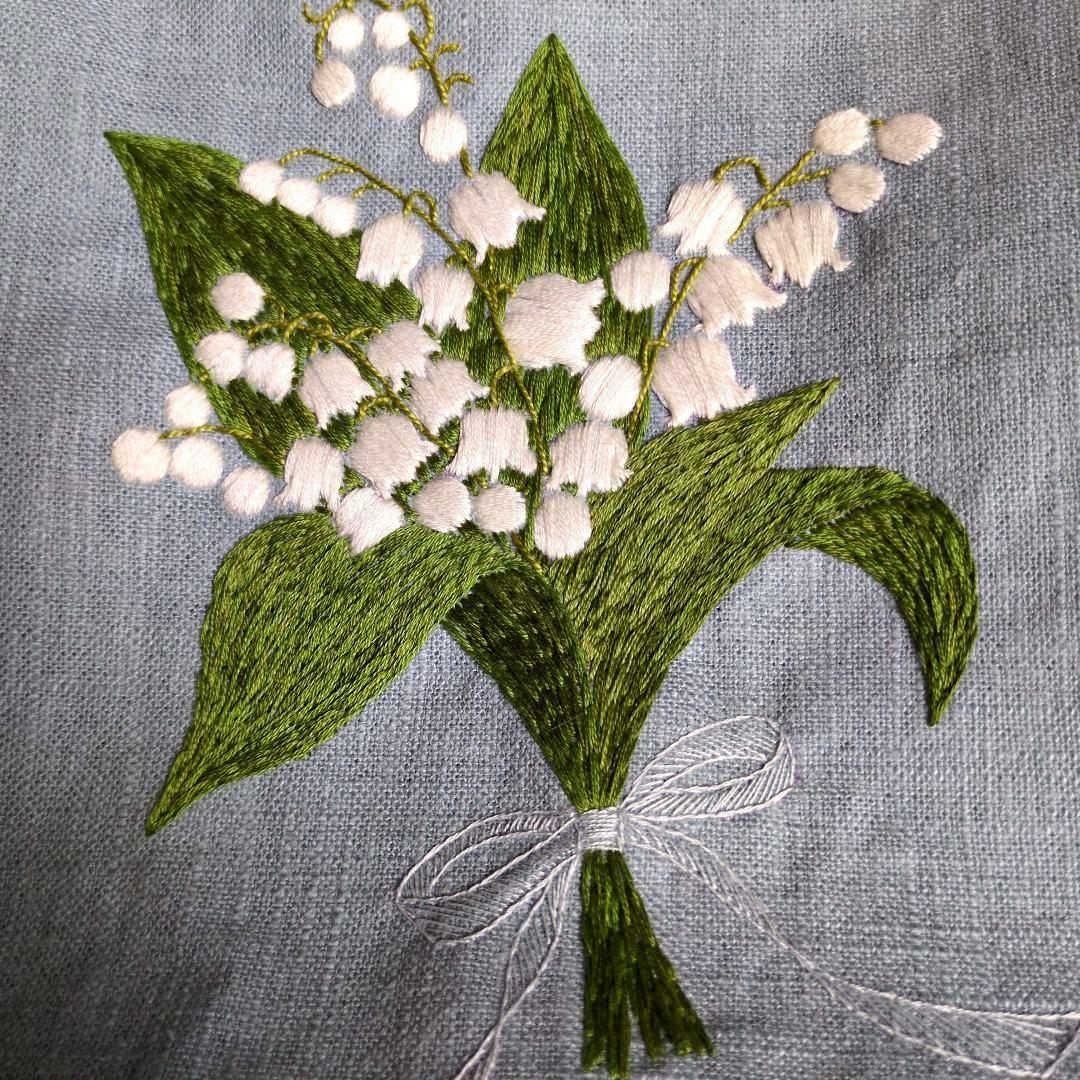 ☆クッキーです①☆　四面刺繍のトートバッグ