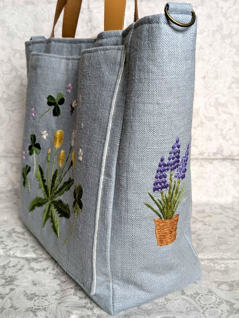 ☆クッキーです①☆　四面刺繍のトートバッグ