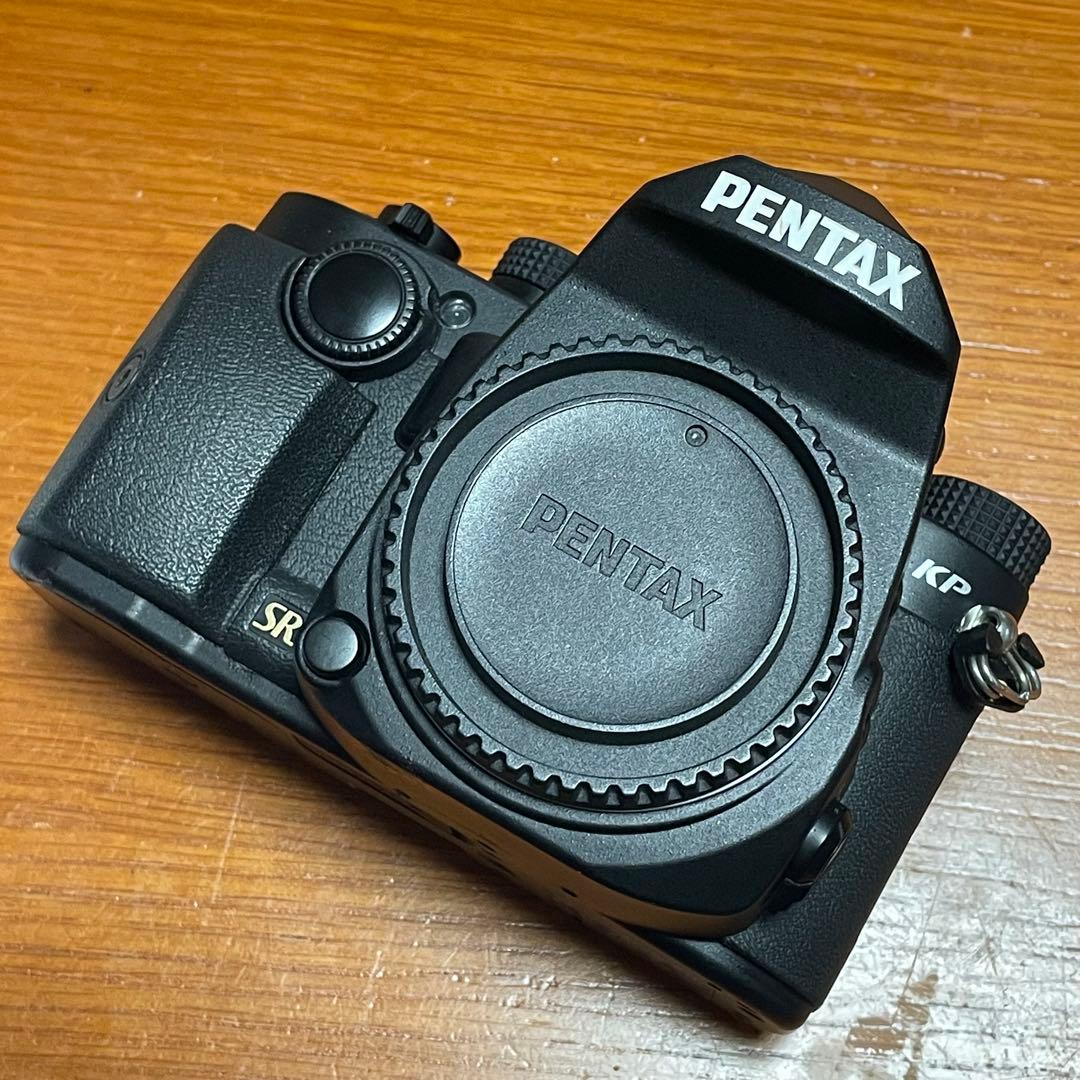 ペンタックス PENTAX KP ボディキット　実用中古品　おまけ付