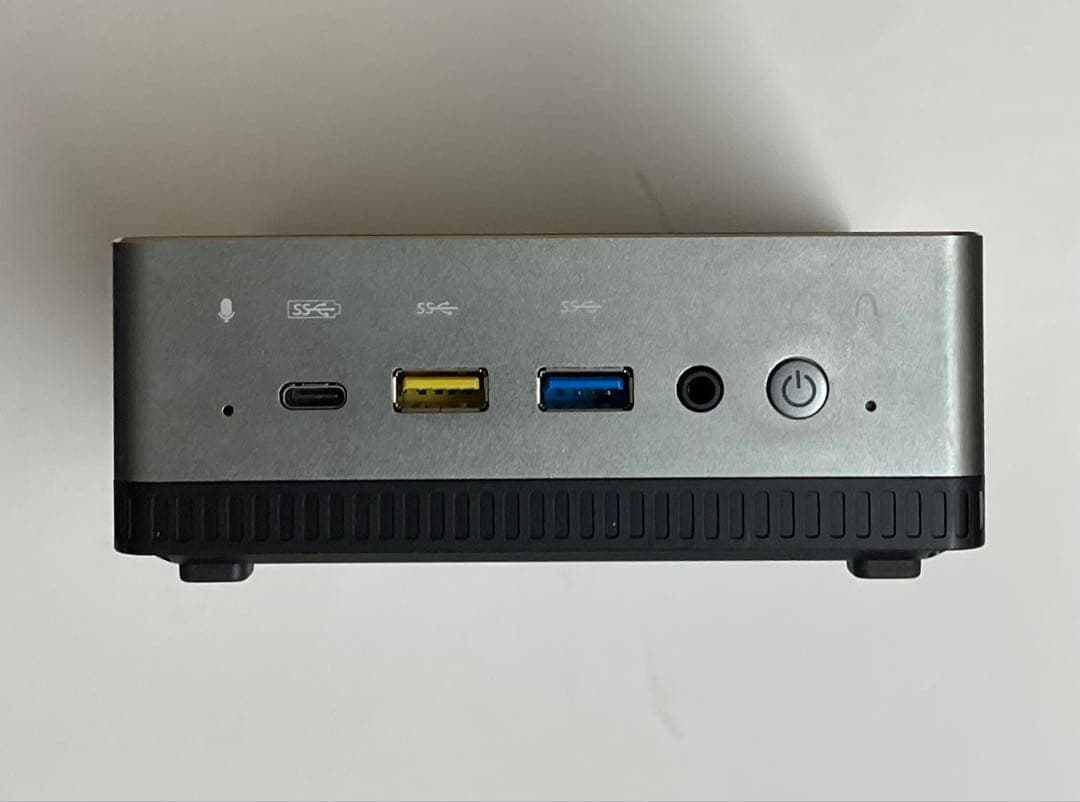 ミニPC MINISFORUM DeskMini UM700