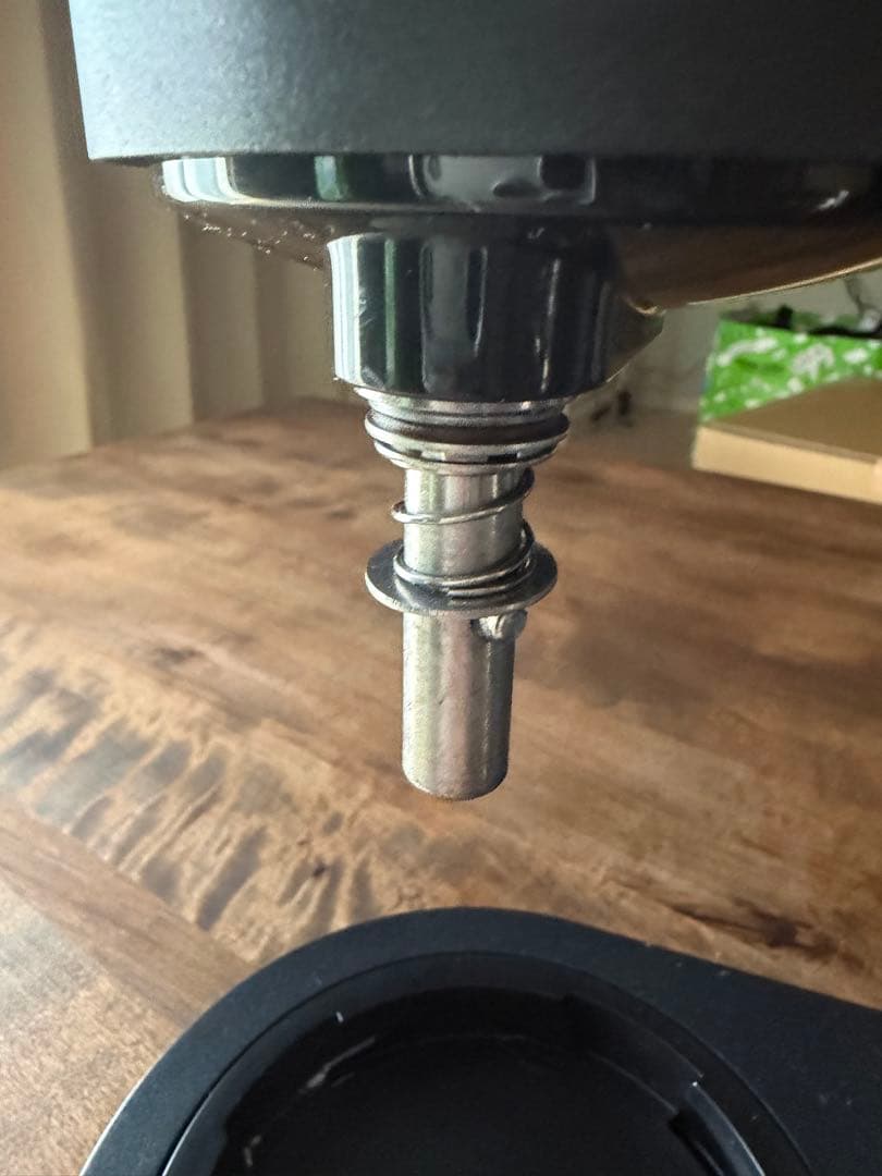 スタンドミキサー 5L 大容量 6段階調速 卓上型 3種類アタッチメント多機能