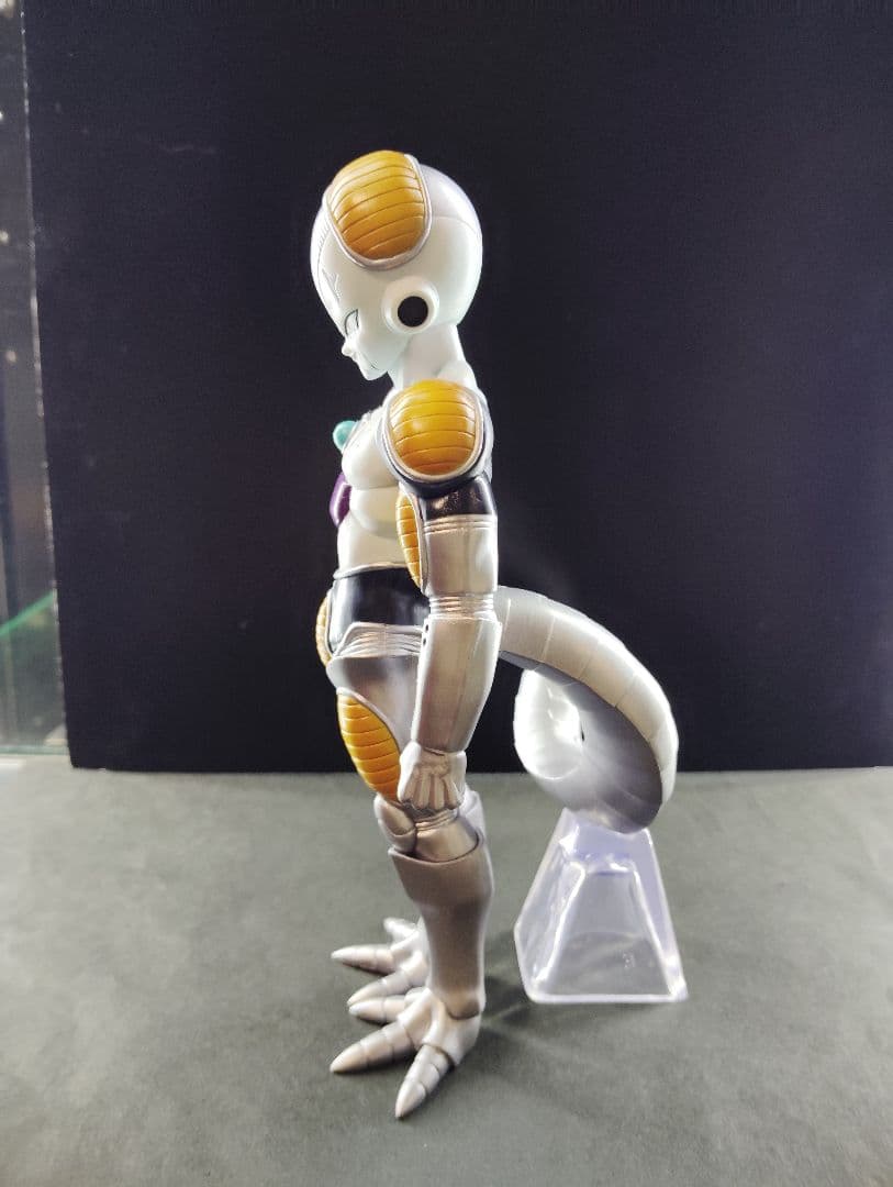 コルド大王　メカフリーザ　ドラゴンボール　一番くじ　フィギュア　F賞　E賞