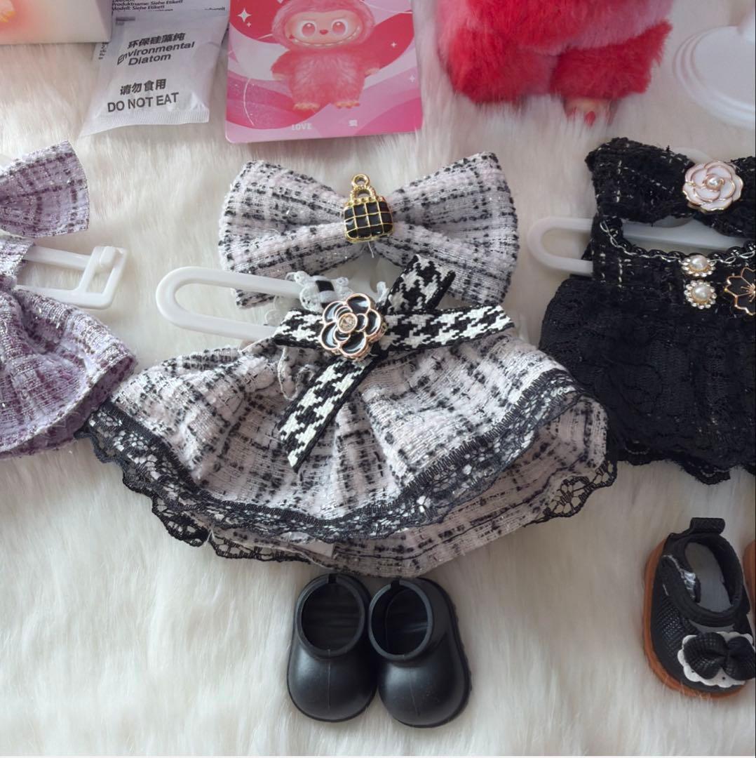 鑑定書付　正規品　ラブブエナジーシリーズLOVE ぬいぐるみ本体洋服などセット