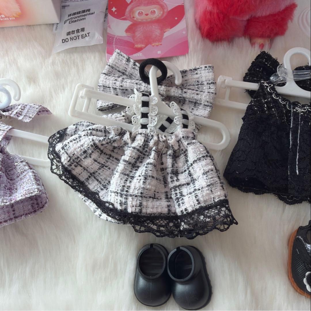 鑑定書付　正規品　ラブブエナジーシリーズLOVE ぬいぐるみ本体洋服などセット