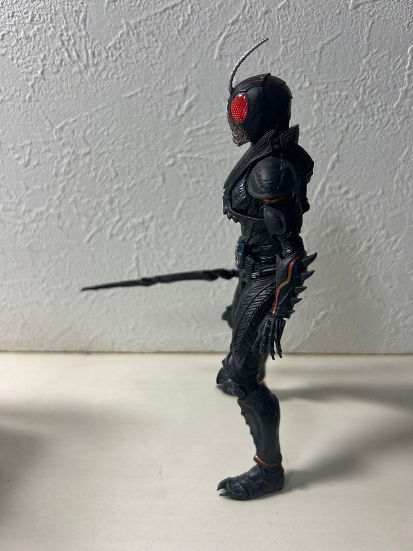 S.h.figuarts 仮面ライダーBLACK SUN 赤眼ヘッド付き訳あり品