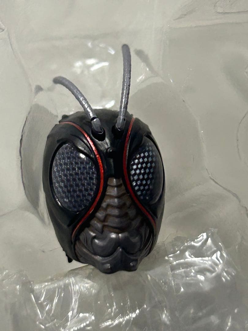 S.h.figuarts 仮面ライダーBLACK SUN 赤眼ヘッド付き訳あり品