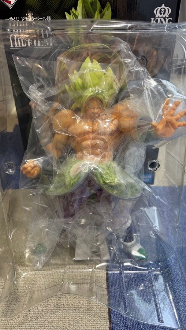 一番くじ THE 20TH FILM A賞 超サイヤ人ブロリー出陣2体セット