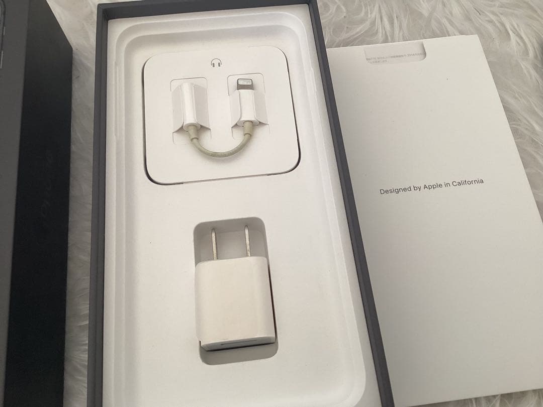 スマートフォン本体 iPhone8plus 256GB