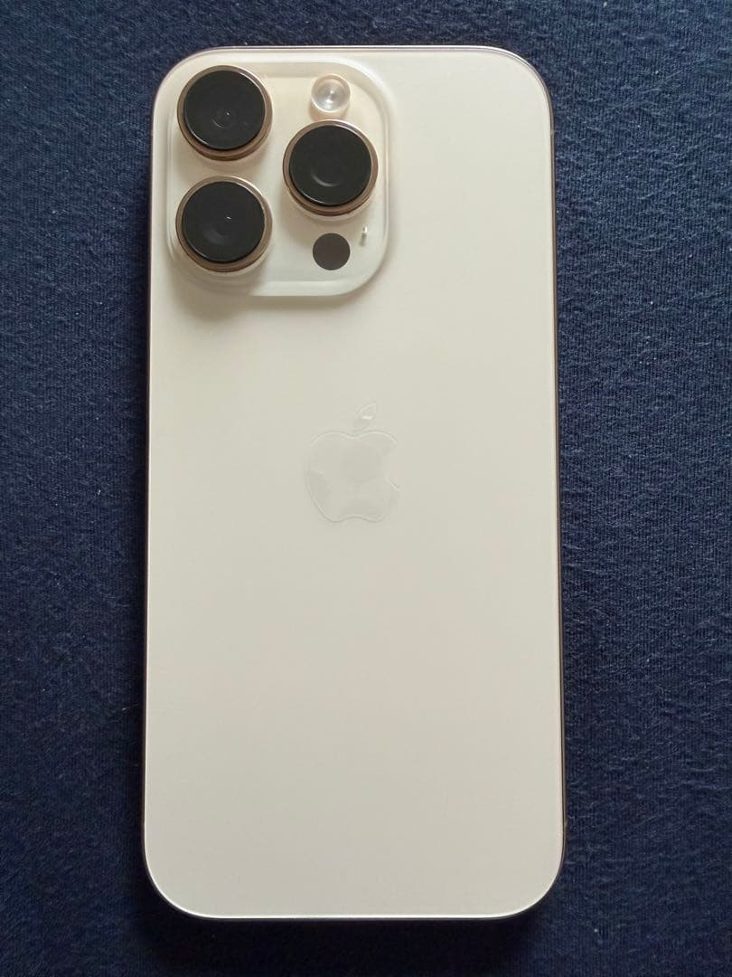 iPhone16pro デザートチタニウム