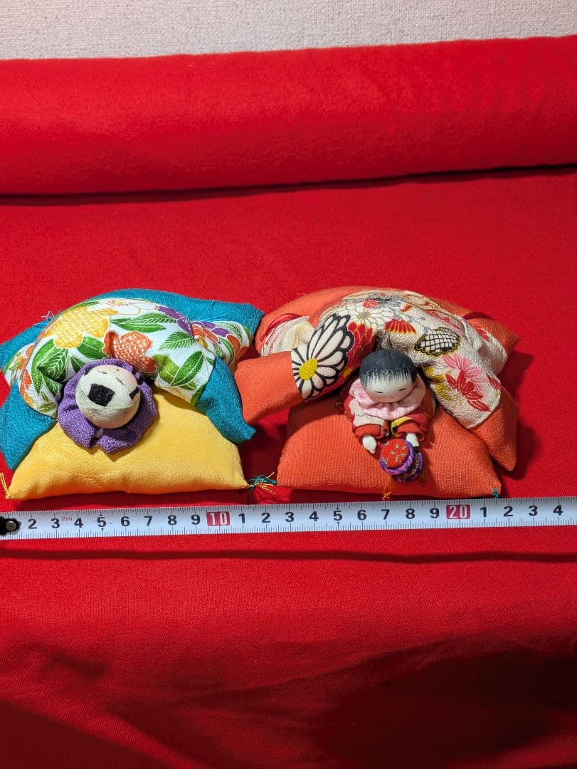 ちりめん細工　雛布団人形　女の子　男の子　古布　ハンドメイド