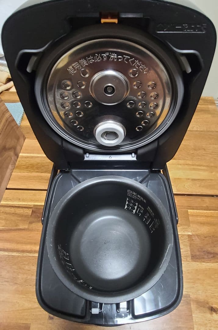 MITSUBISHI NJ-SE06F-B 炊飯器 0.63L